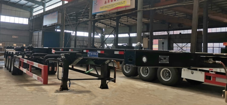 4 Axle 48 Ft Skeletal Chassis Semi Truck Trailers with Twist Lock for Sale in Mauritius