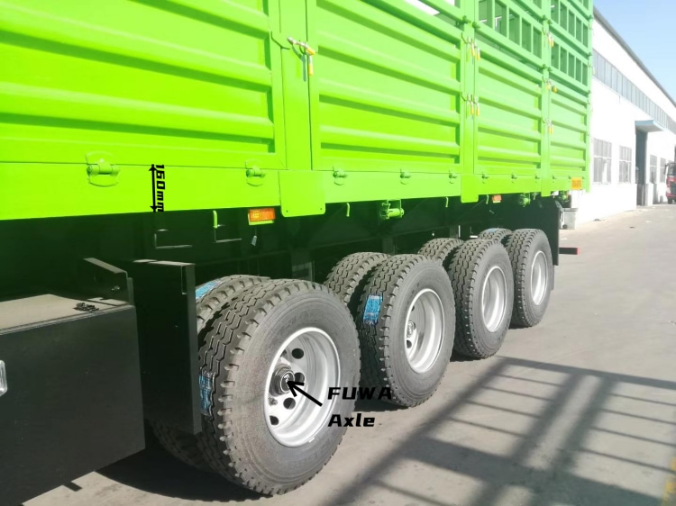 Sugar Cane Trailers for Sale in Senegal | Pig Transport Trailer | Semi Trailer with Fence
