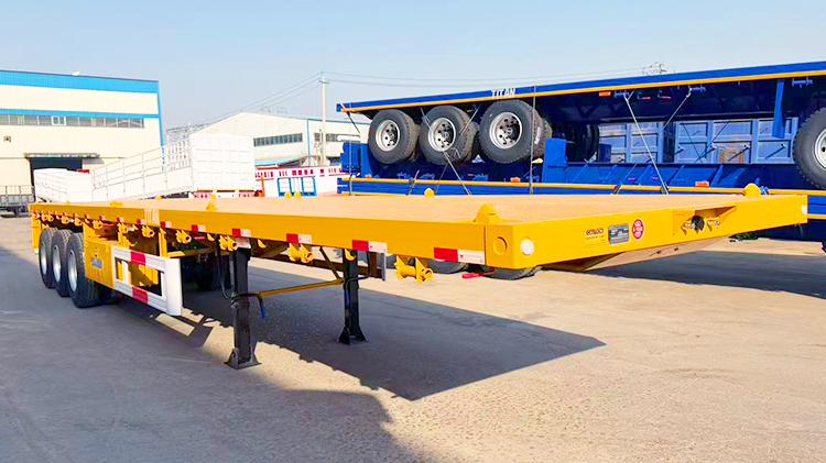 Titan Tri Axle Flatbed Trailer for Sale in El Salvador